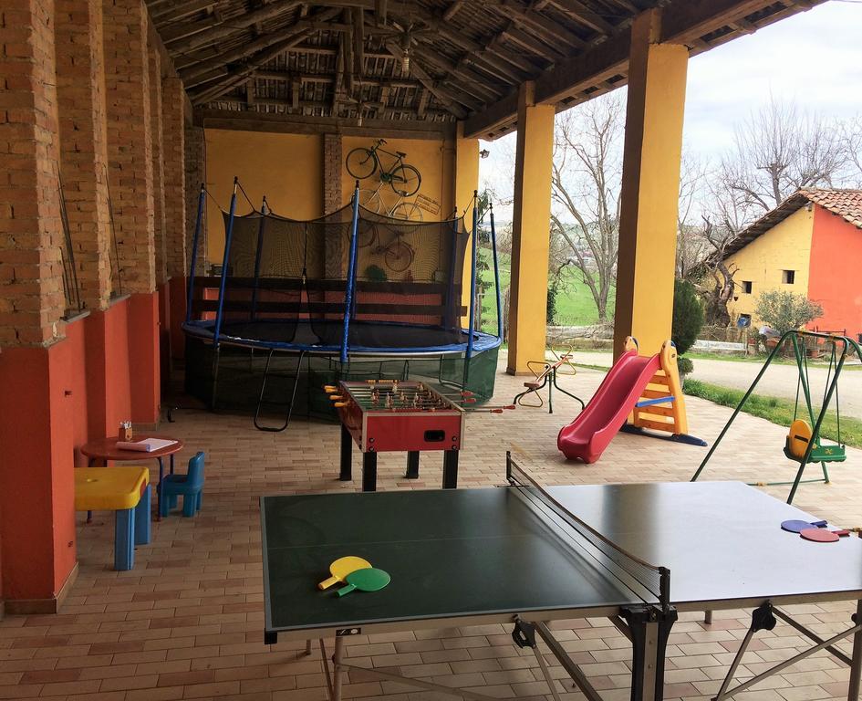 Agriturismo La Mussia Castelnuovo  Exterior foto